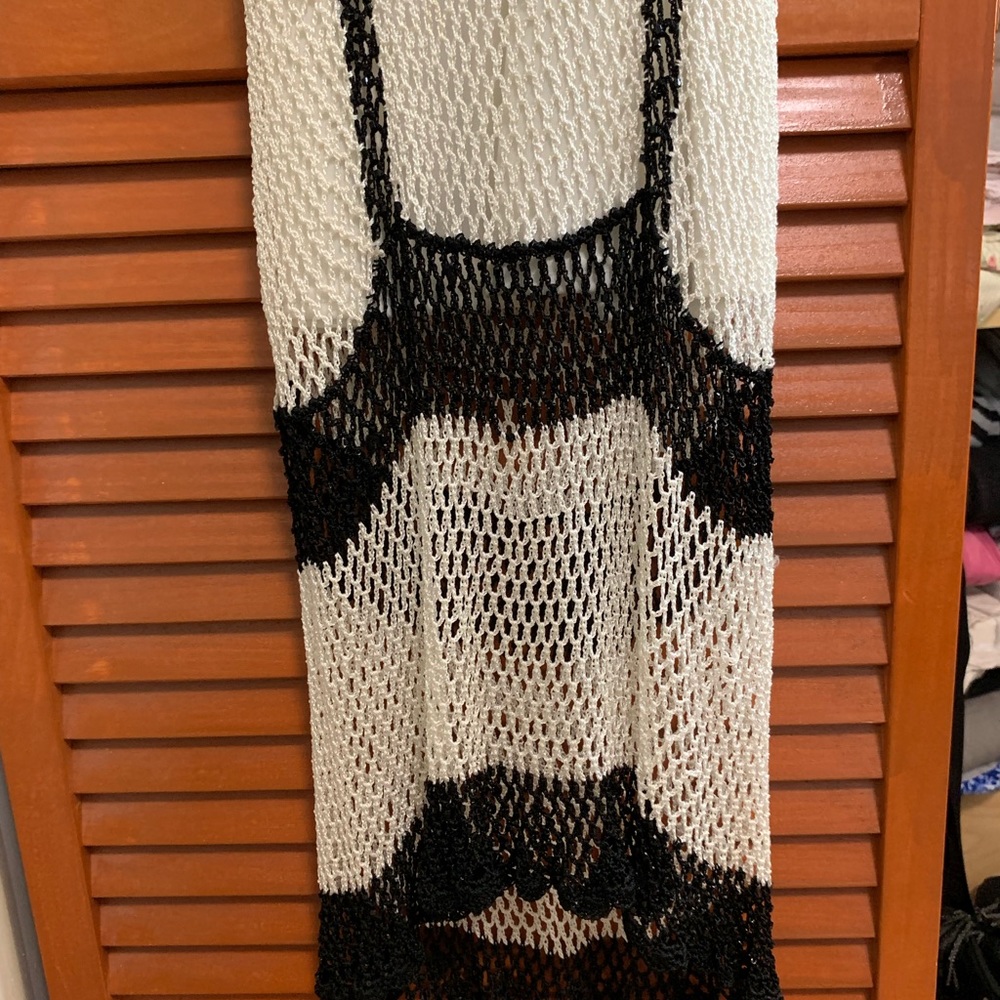 Dress - Picture 4 of 6